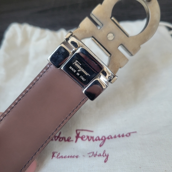 Men's Reversible Leather Double-Gancio Belt - Picture 4 of 4